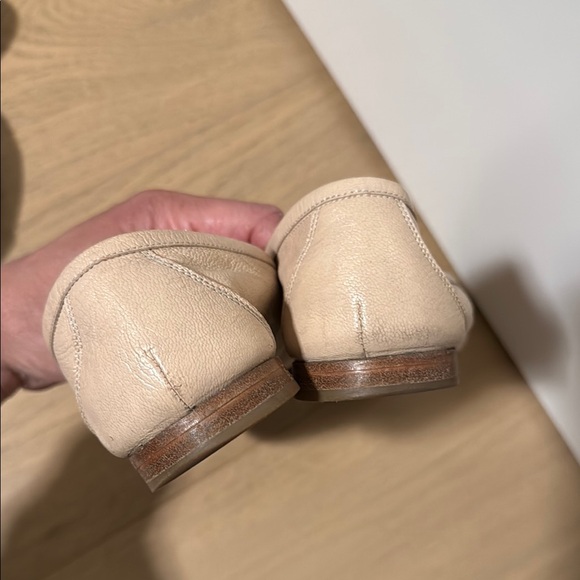 Salvatore Ferragamo Cream beige leather Loafers with Horsebit Detail 7 - Picture 2 of 6